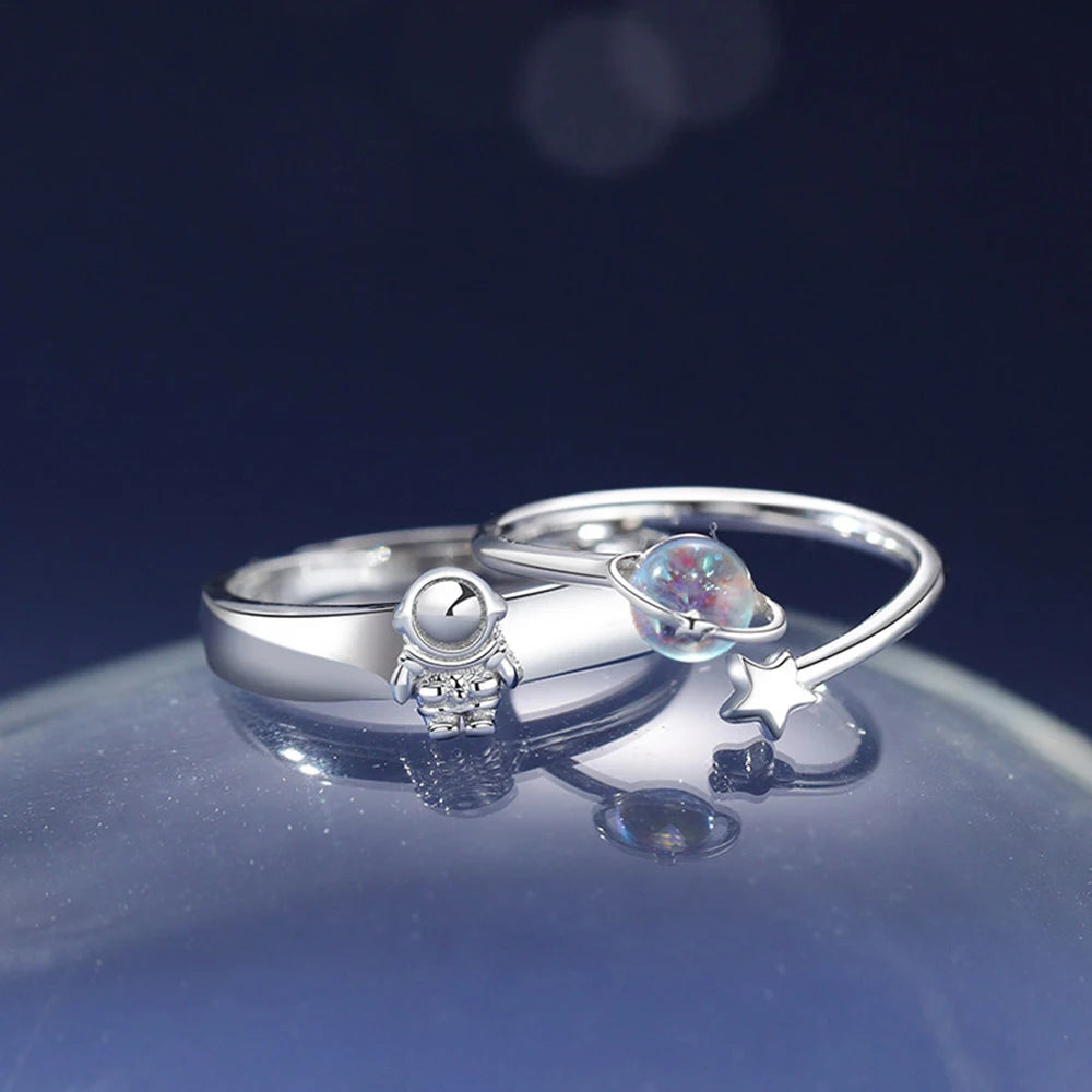 Anéis de casal feliz planeta astronauta moonstone casal anel feminino masculino namoro anel para casal presente