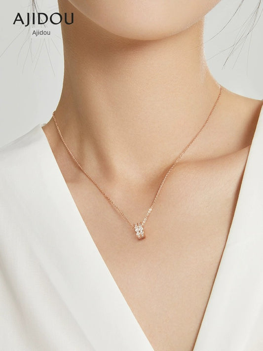 Colar de cintura pequena com pingente digno feminino