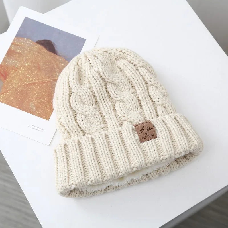 Gorros de inverno unissex adicionam pele forrada para homens e mulheres gorro quente casual etiqueta de folha de bordo decoração chapéus de malha de inverno
