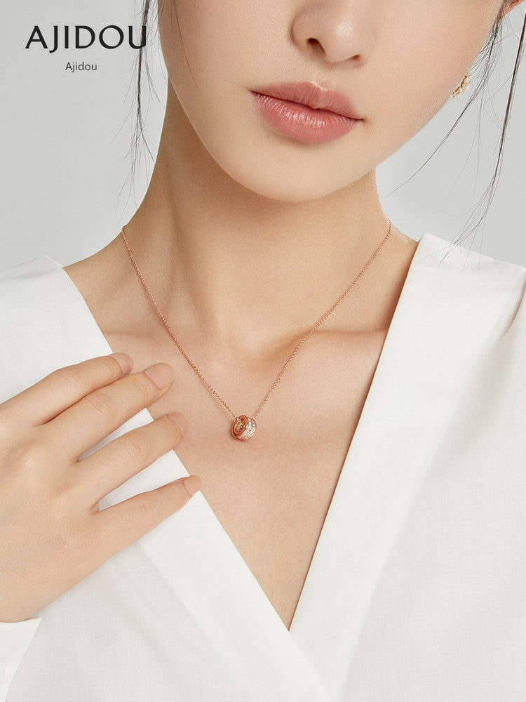 Colar de cintura pequena com pingente digno feminino