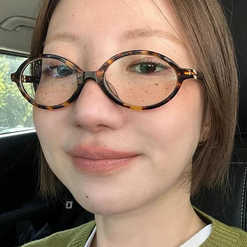 Óculos de armação oval feminino leopardo ins doce legal óculos tendência marca leitura computador anti luz azul óculos